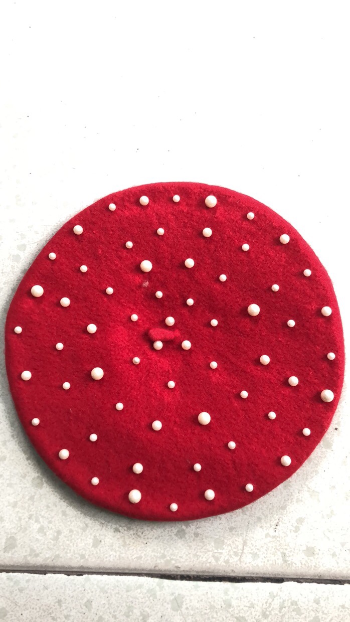 Woollen cap thumbnail