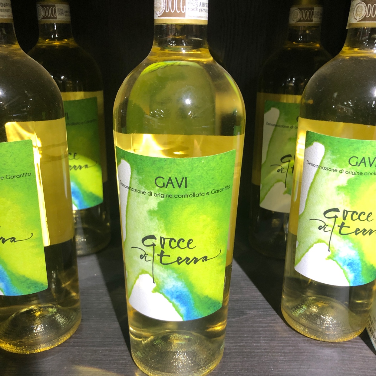 古思地加维保证法定产区白葡萄酒