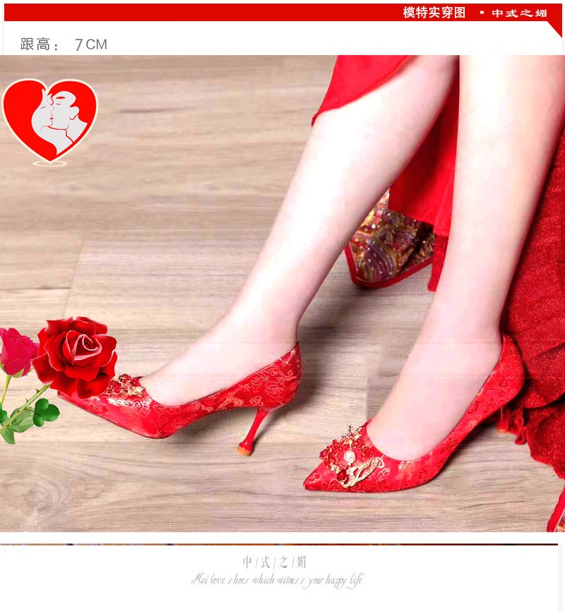 2020 Autumn And Winter New National Wind Water Diamond Dragon Phoenix Chengxiang Red Chinese Pointe High Heels Princess Bride Shoes Item Picture