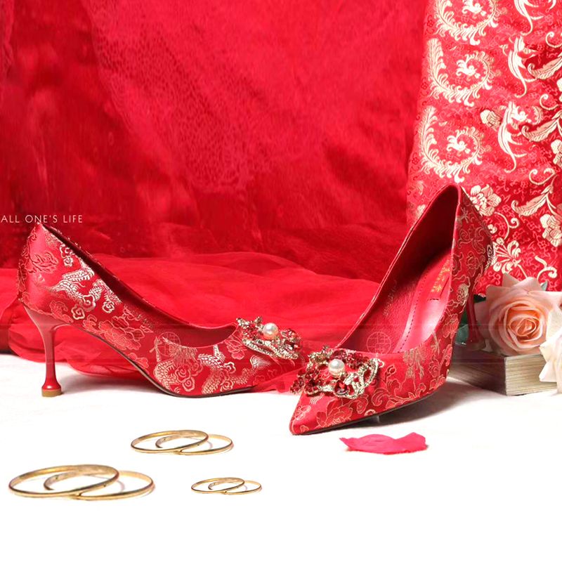2020 Autumn And Winter New National Wind Water Diamond Dragon Phoenix Chengxiang Red Chinese Pointe High Heels Princess Bride Shoes Specification drawing