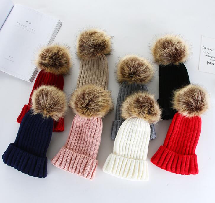 Korean version 2020 popular hairball hat curly hem pleated knitting hat detachable hairball hat wholesale full figure