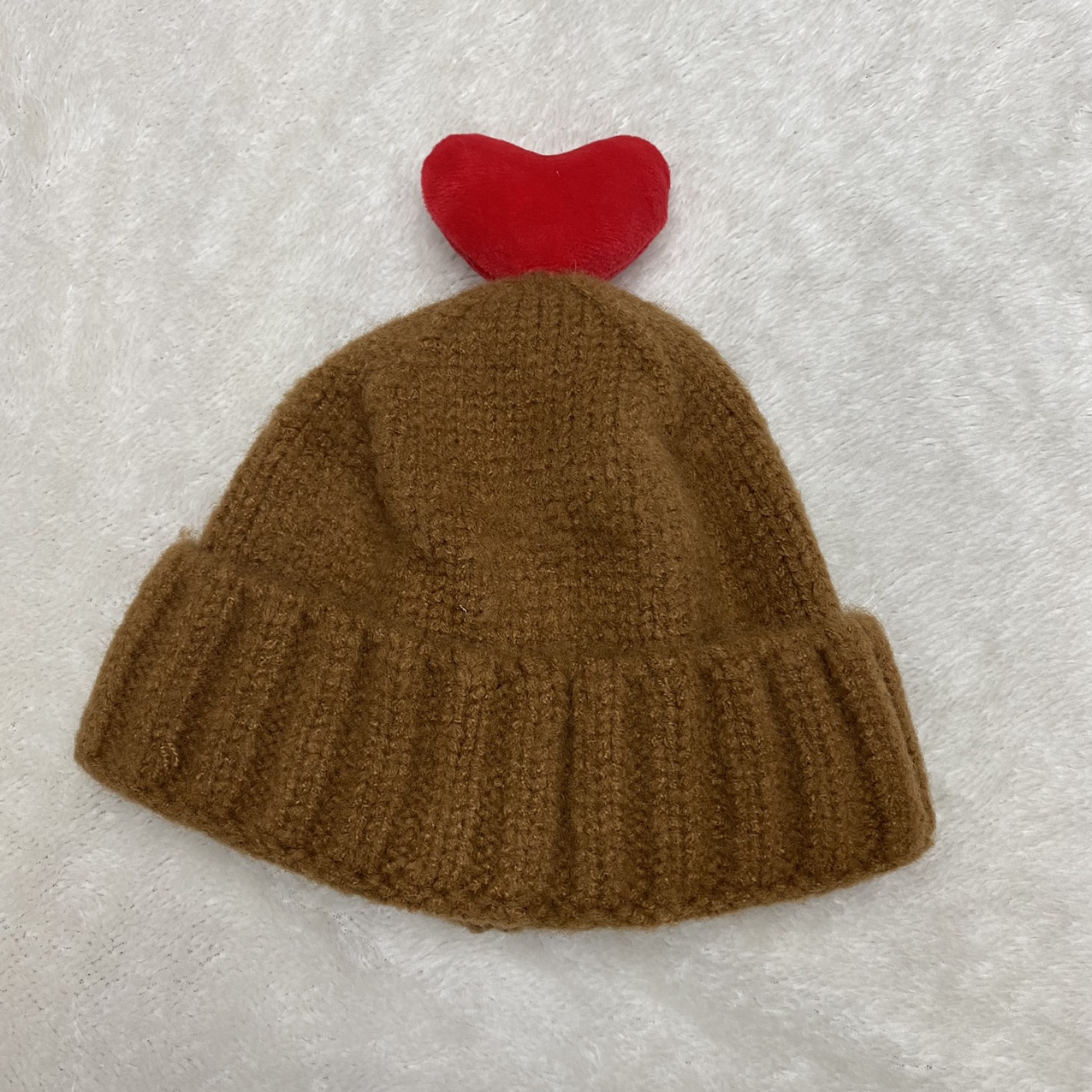 Landlord's hat with a thick heart 1