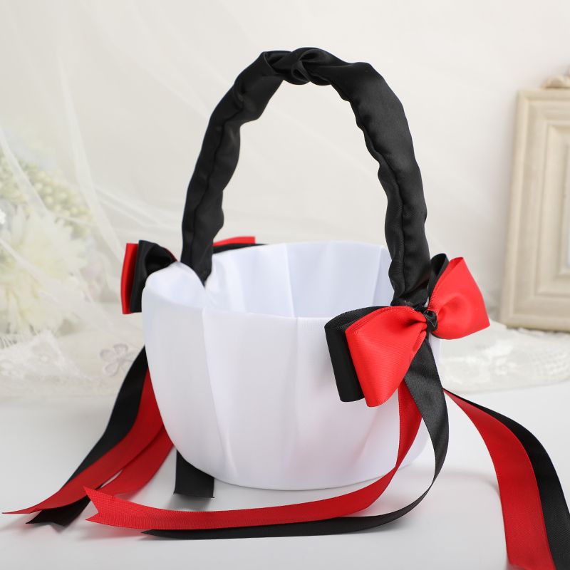 Western-style wedding flower baskets, wedding flower baskets, flower boys scattering flower baskets, wedding supplies Specification image