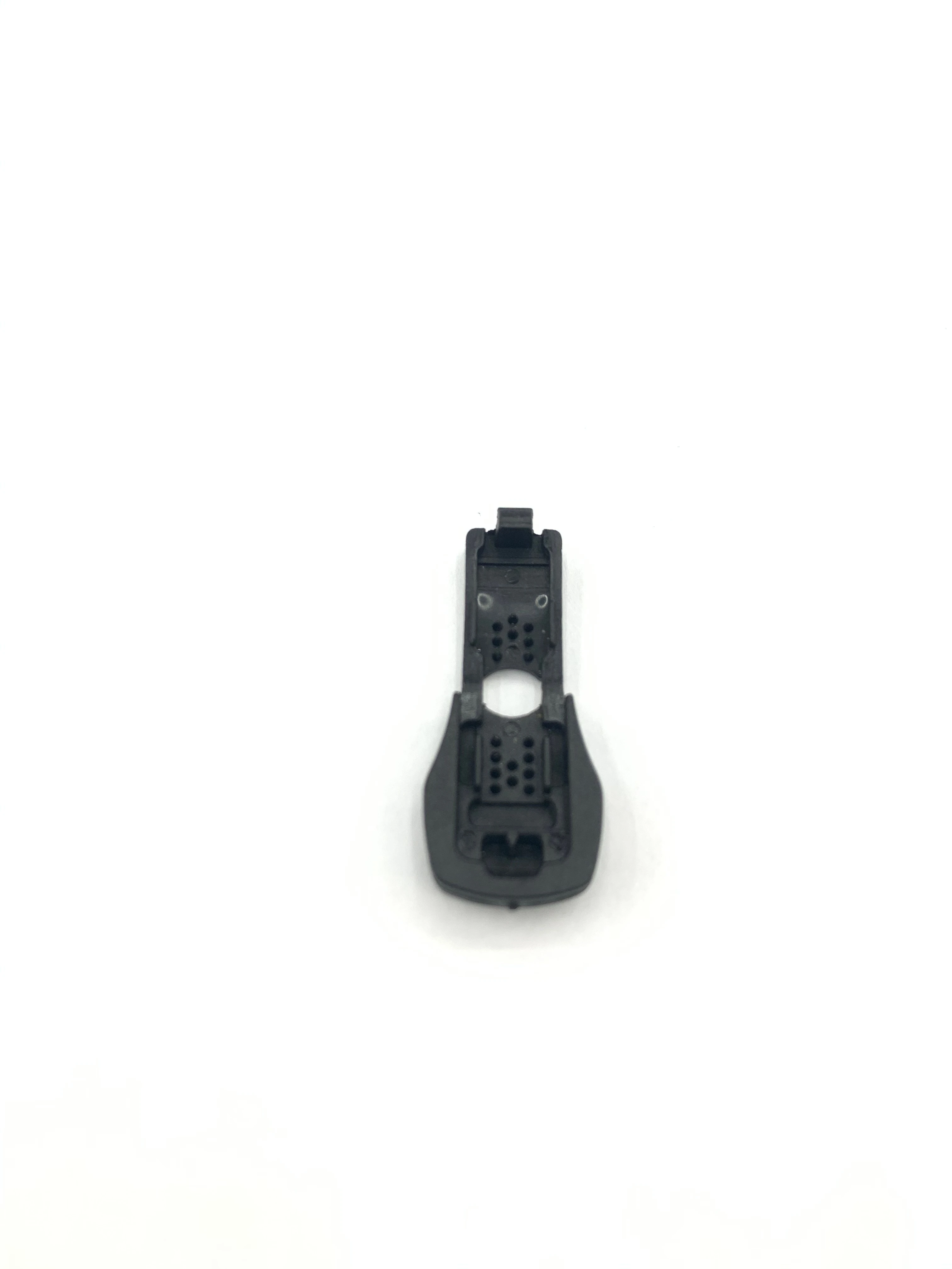 Plastic nylon pull head and tail clamps detail image 4
