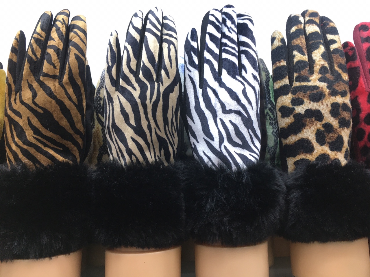 Zebra estampado pelo boca guantes apoyo para hacer la orden de la muestra