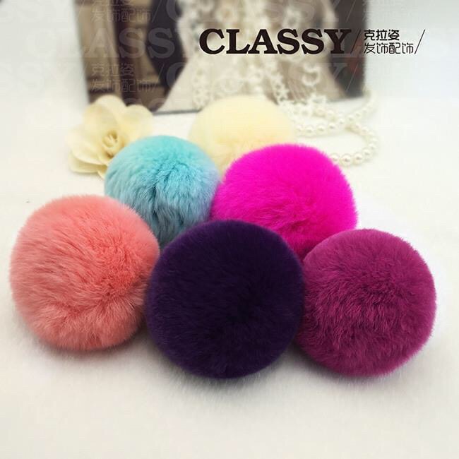 Warm and fluffy rex rabbit hair rope, real rabbit hair, big fur ball hair band, hair rope, cute plush hair accessory new product in stock Application Scenario