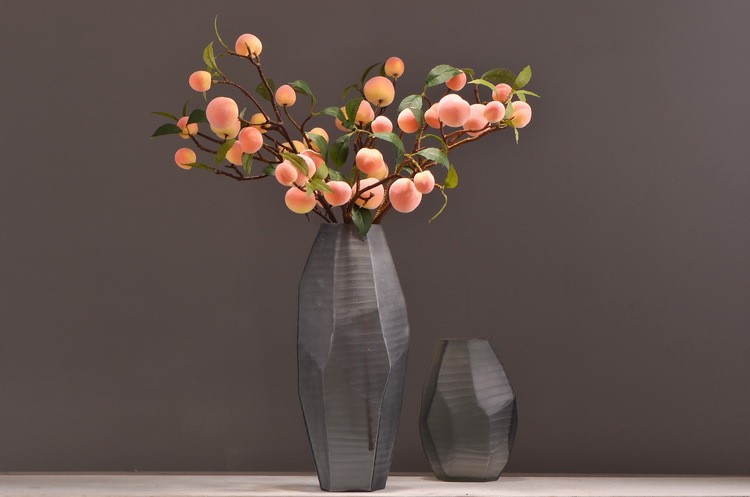 Lanjin Factory offers wholesale and direct sales of artificial flowers, Chinese-style decorative berries, peaches, artificial fruits, and foam artificial peaches detail image 5