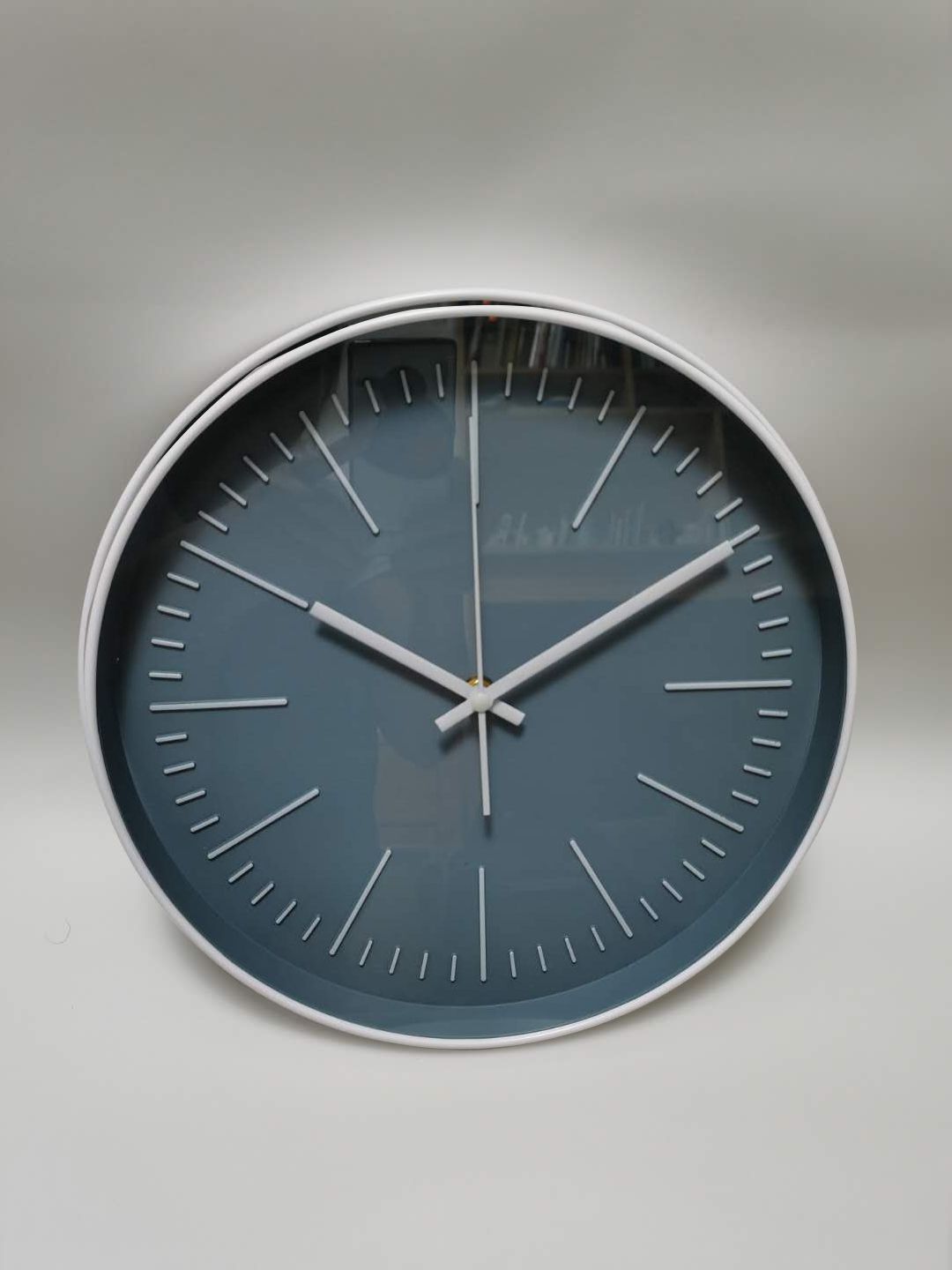 12寸北欧创意钟表简约现代立体字时钟静音客厅卧室挂表装饰钟表时尚挂钟详情图3