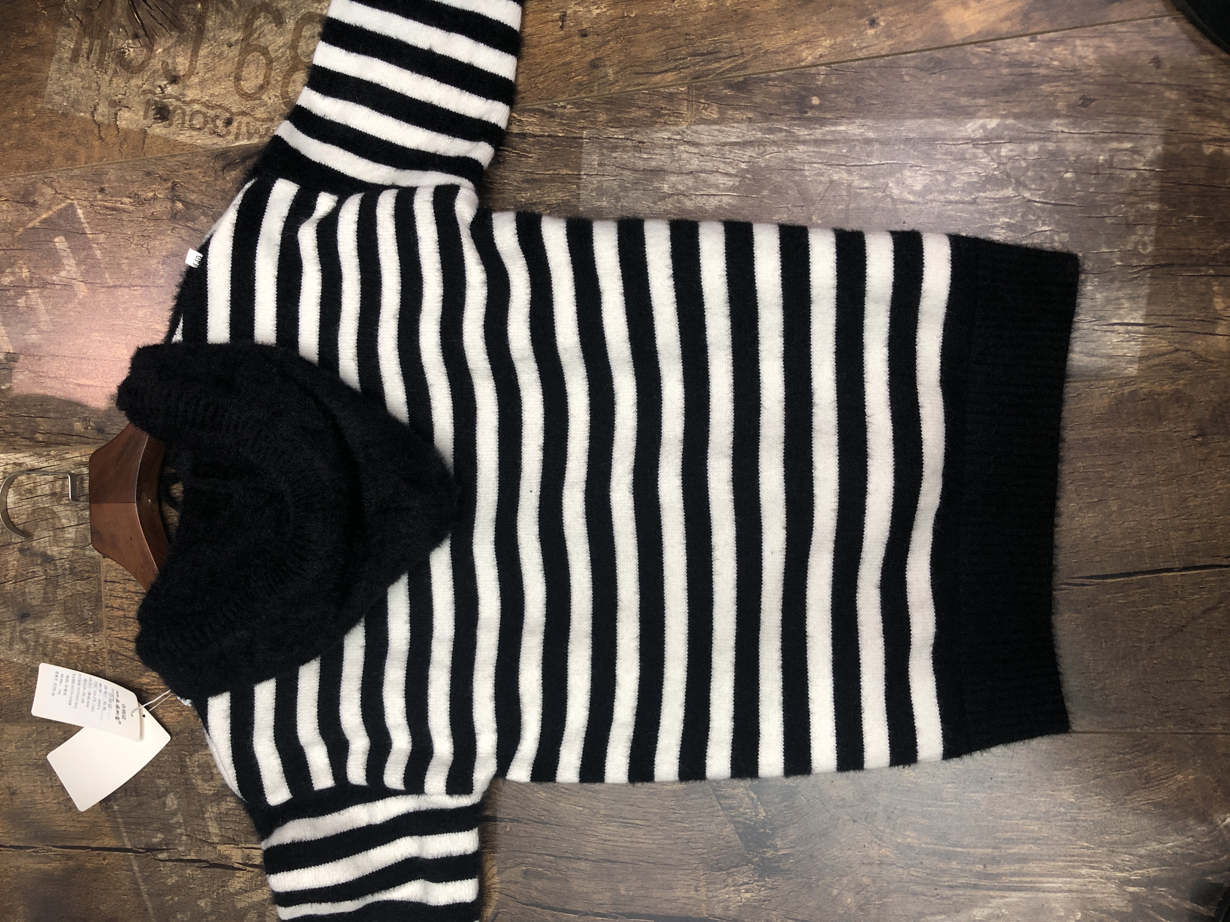Park Double Treasure Sweater 130-170 Specification image