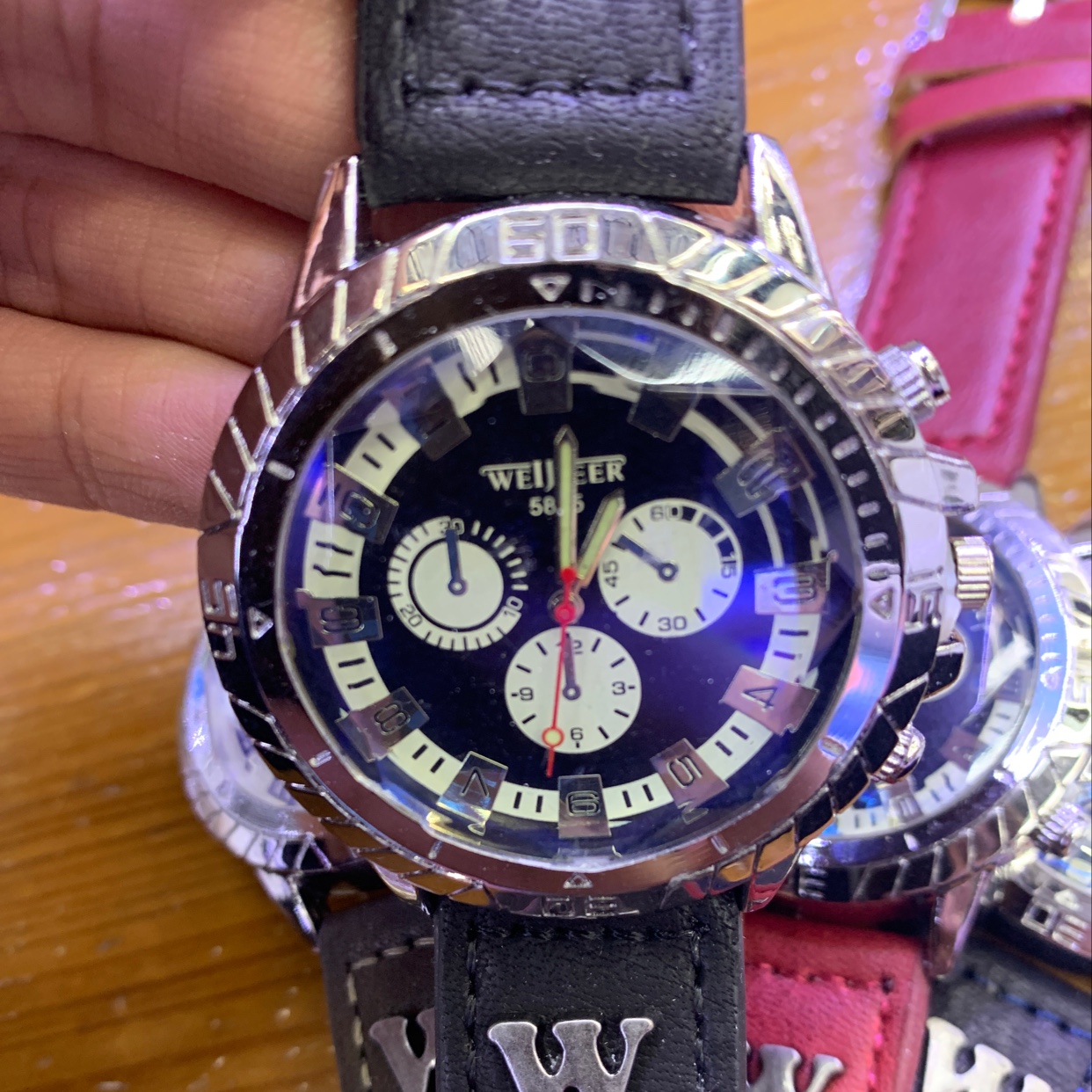 Hot-selling men's casual wristwatches in foreign trade details Picture