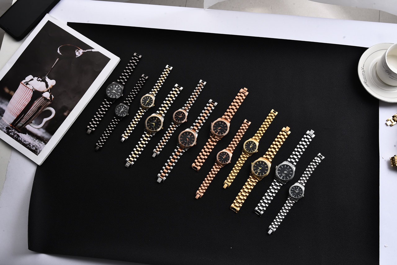 手链对表个性十足