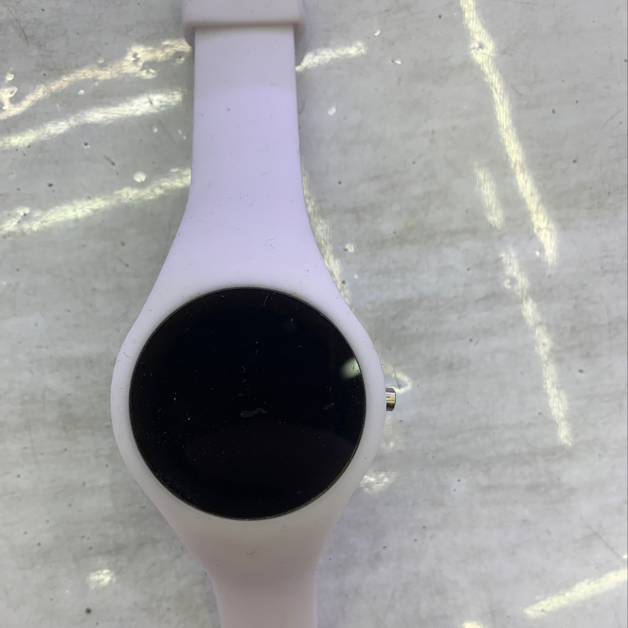 Fashionable LED silicone electronic watch Application Scenario