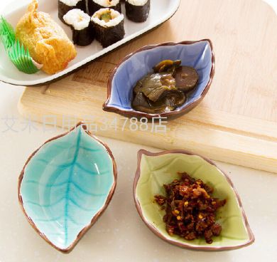 YY- Japanese vinegar dish Ceramic small dish Soy sauce dish Multi-functional seasoning dish dish dish dish snack plate 119g