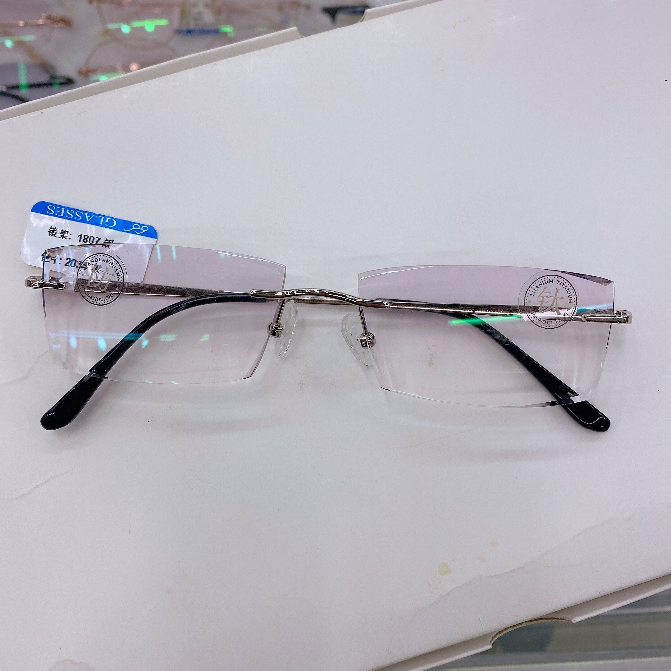 Pure titanium eyeglass frame, frameless frame, business men's myopia eyeglass frame brand, frame manufacturer wholesale detail image 1