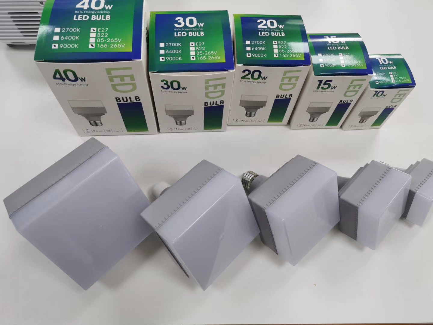 LED球泡高富帅T泡灯高亮节能无频闪家用室内照明灯具详情19