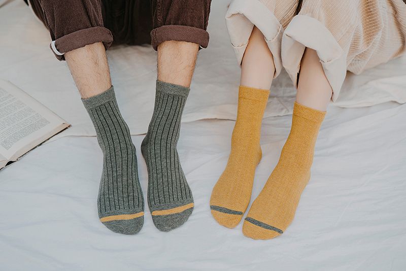 Best-selling couple socks, mid-range all-cotton men's and women's socks Specification image