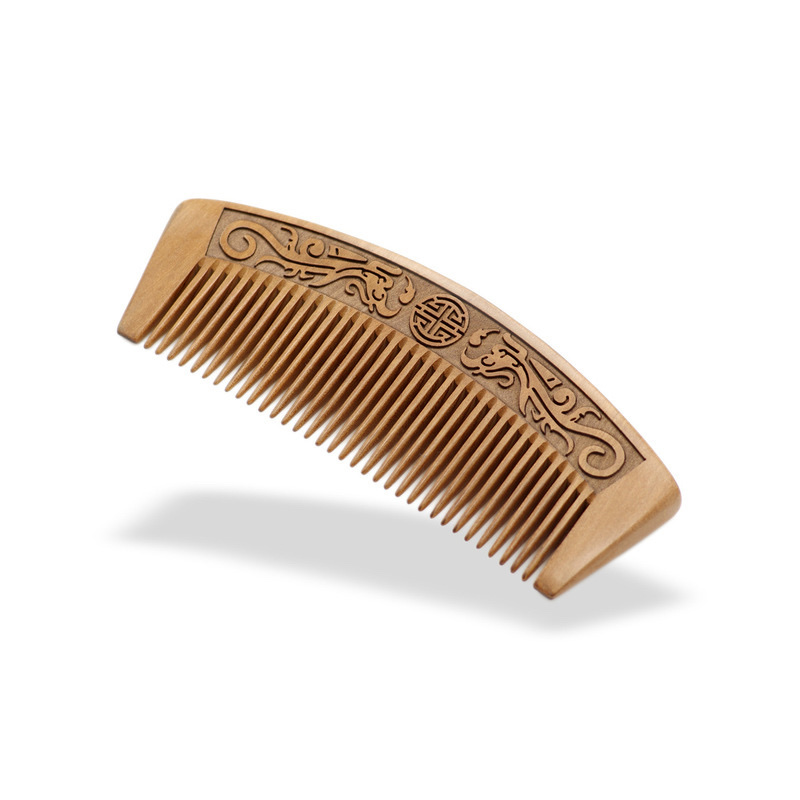 Wholesale and retail of natural wood and peach wood combs, essential home gift items 15-2, carved 15-3 Application Scenario