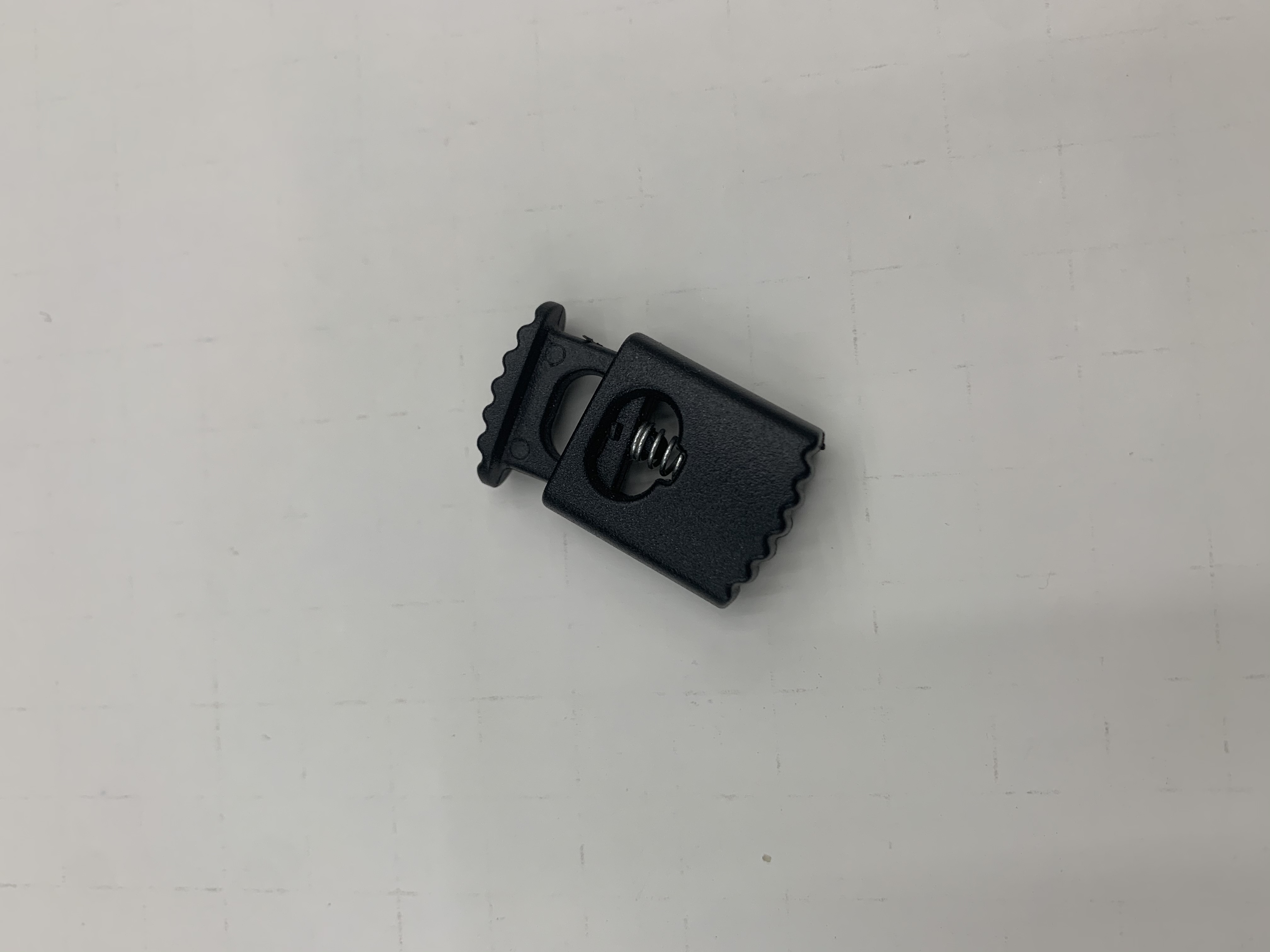 High-end flat single-hole spring buckle detail image 1