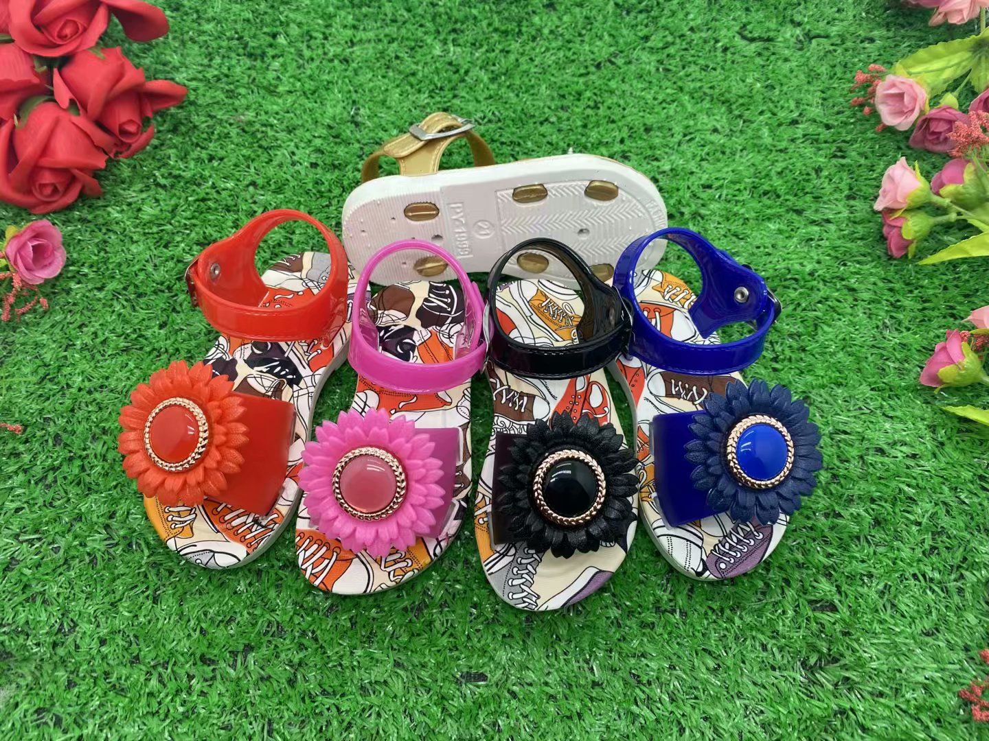 New summer sandals for kids