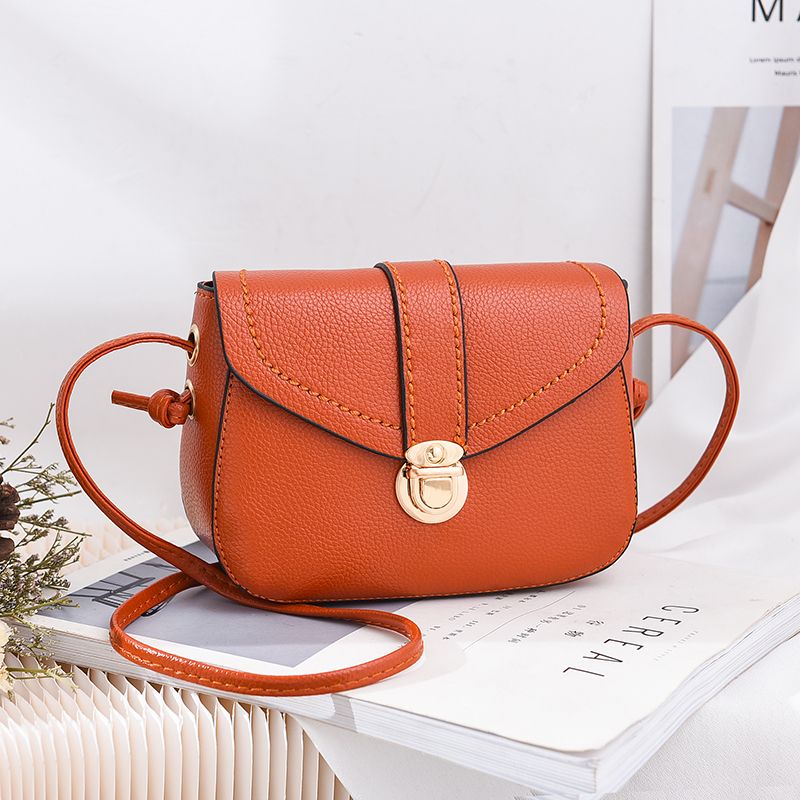 Wholesale of trendy and fashionable single-shoulder bags, new women's handbags, modern new street stall bags for women, and student bags for girls undefined