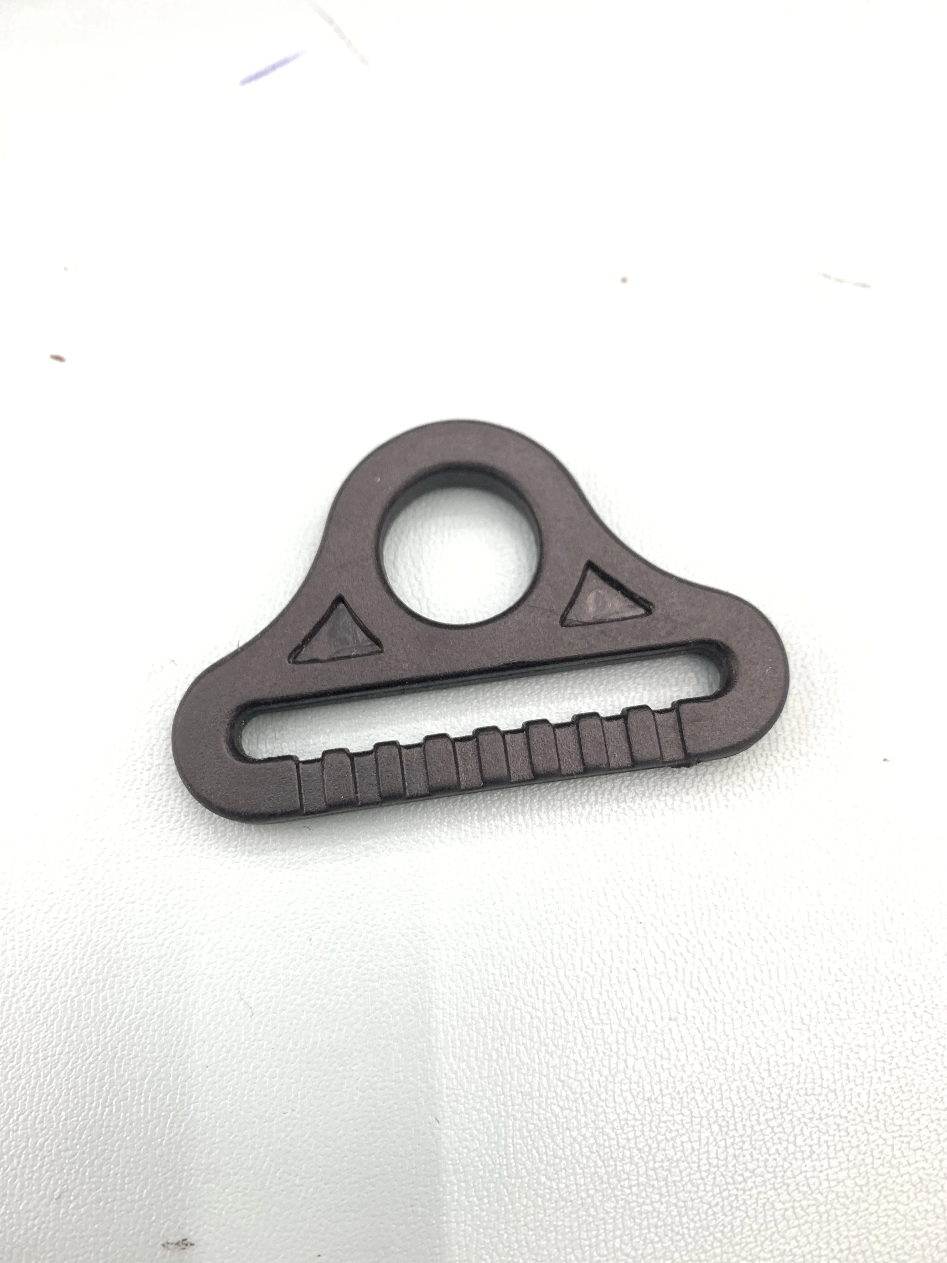 D3111 plastic D-shaped buckle detail image 6