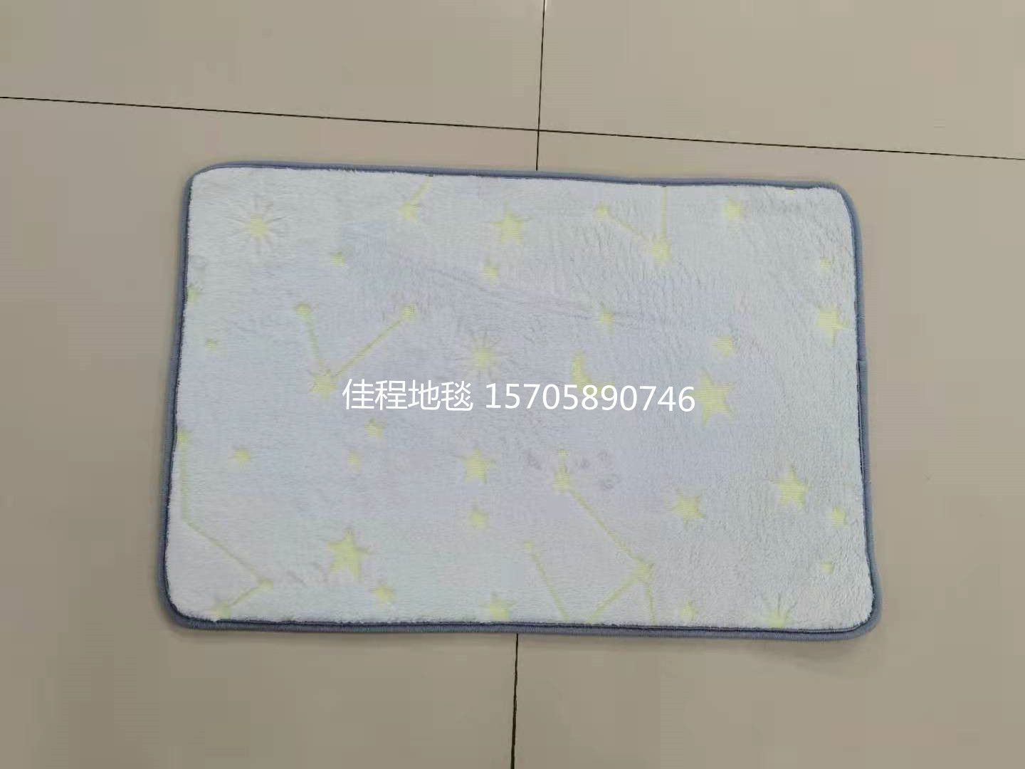 New floor mat, night fluorescent floor mat, luminous anti-slip mat, new floor mat, door mat, luminous floor mat, bedside luminous mat, size 40*60cm undefined