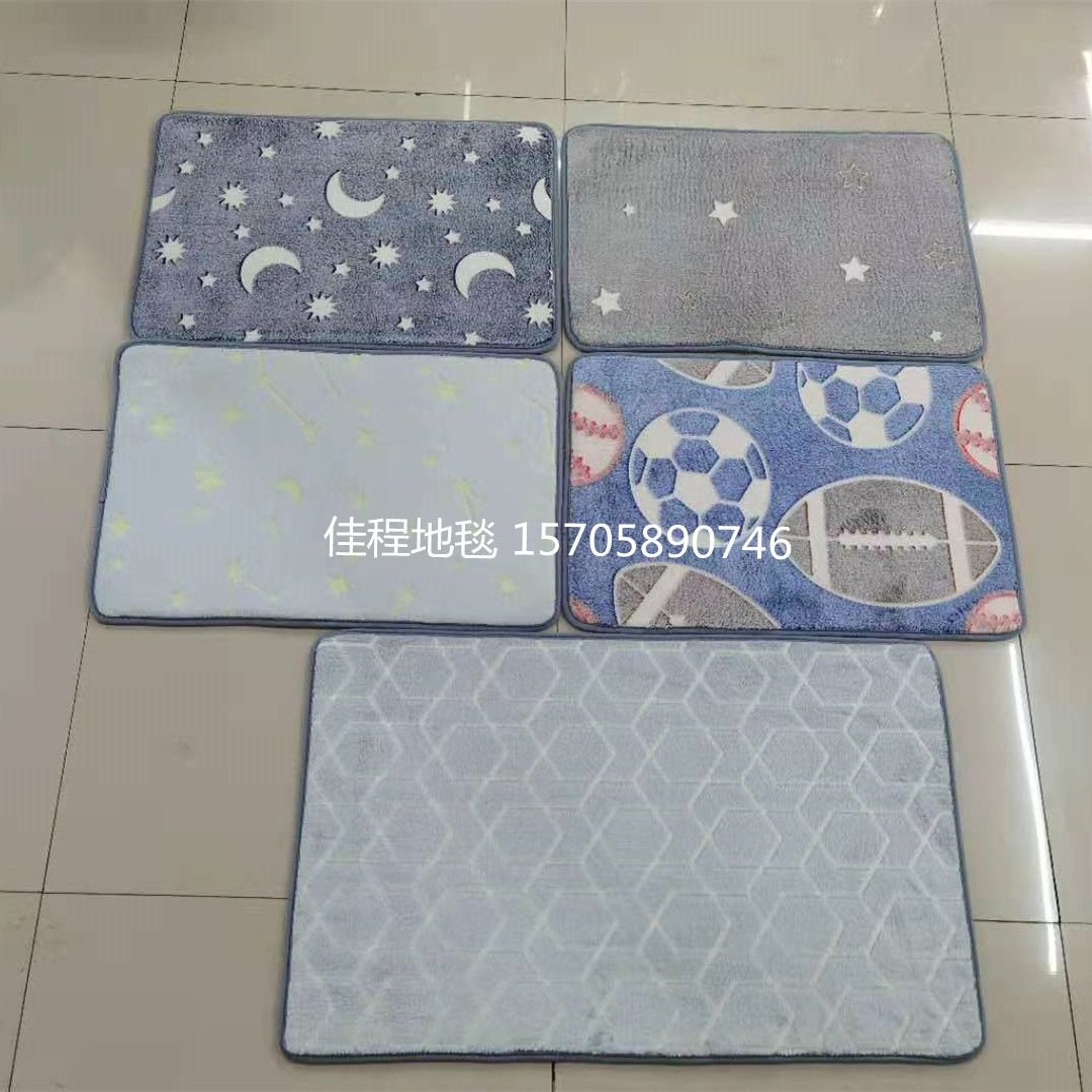 New floor mat, night fluorescent floor mat, luminous anti-slip mat, new floor mat, door mat, luminous floor mat, bedside luminous mat, size 40*60cm Item Picture