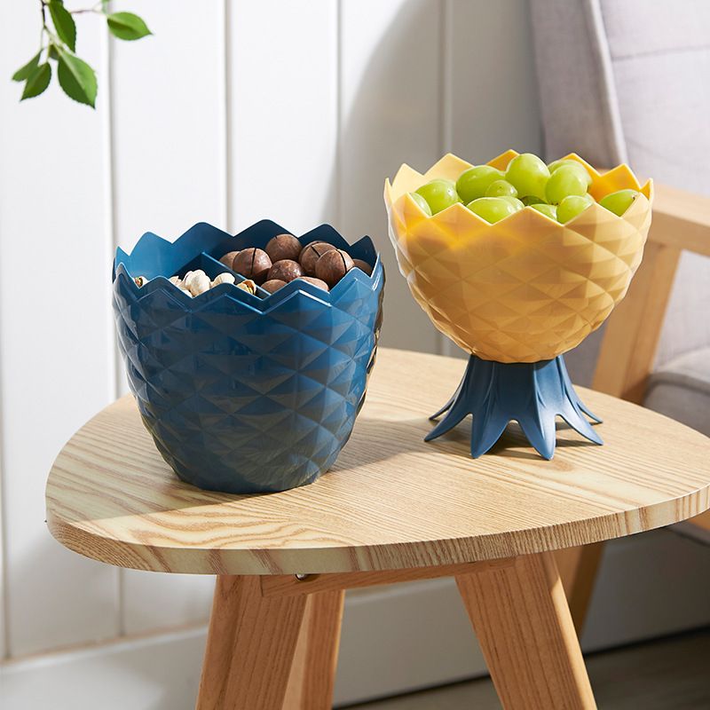 Creative pineapple fruit platter for home living room, fruit storage basket with compartments and contrasting colors, dried fruit and nut platter, snack platter Specification drawing