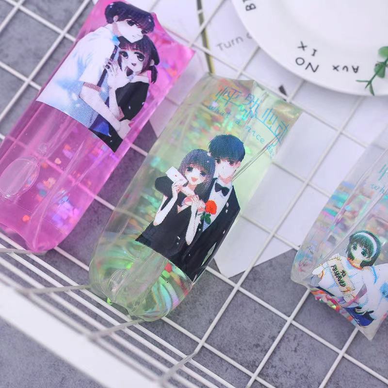 Creative prank venting, quirky and unique, unable to catch water snakes, printed stress-relieving venting prank toys factory direct sales -1001/2098 styles randomly sent Application Scenario