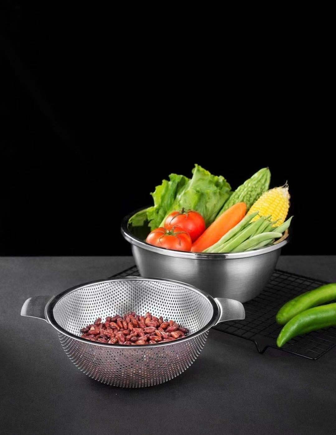 Stainless Steel Vegetable And Fruit Basket With Ear Thickening And Deepening Drainer Stainless Steel Drainer Basket Application Scenario