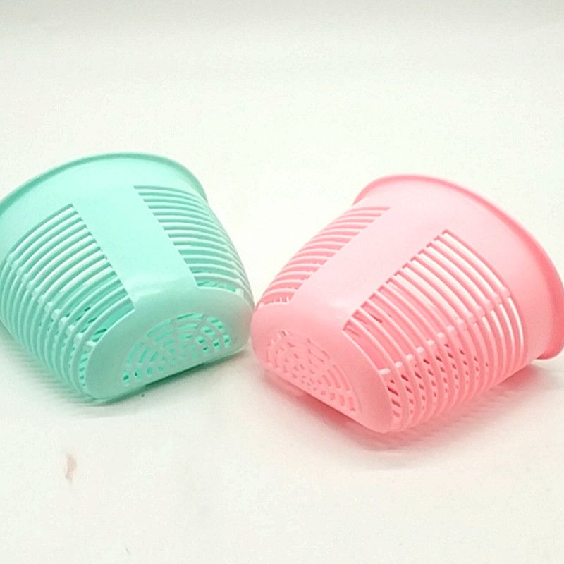Mini bathroom toothbrush storage basket without drilling holes, wall-mounted draining kitchen chopstick storage cage Item Picture