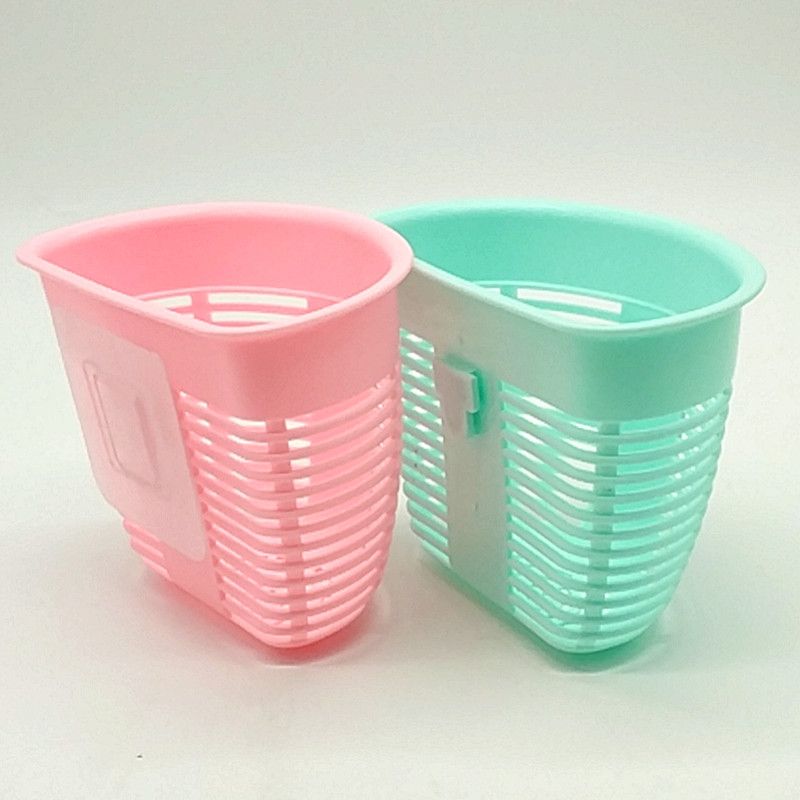 Mini bathroom toothbrush storage basket without drilling holes, wall-mounted draining kitchen chopstick storage cage Application Scenario