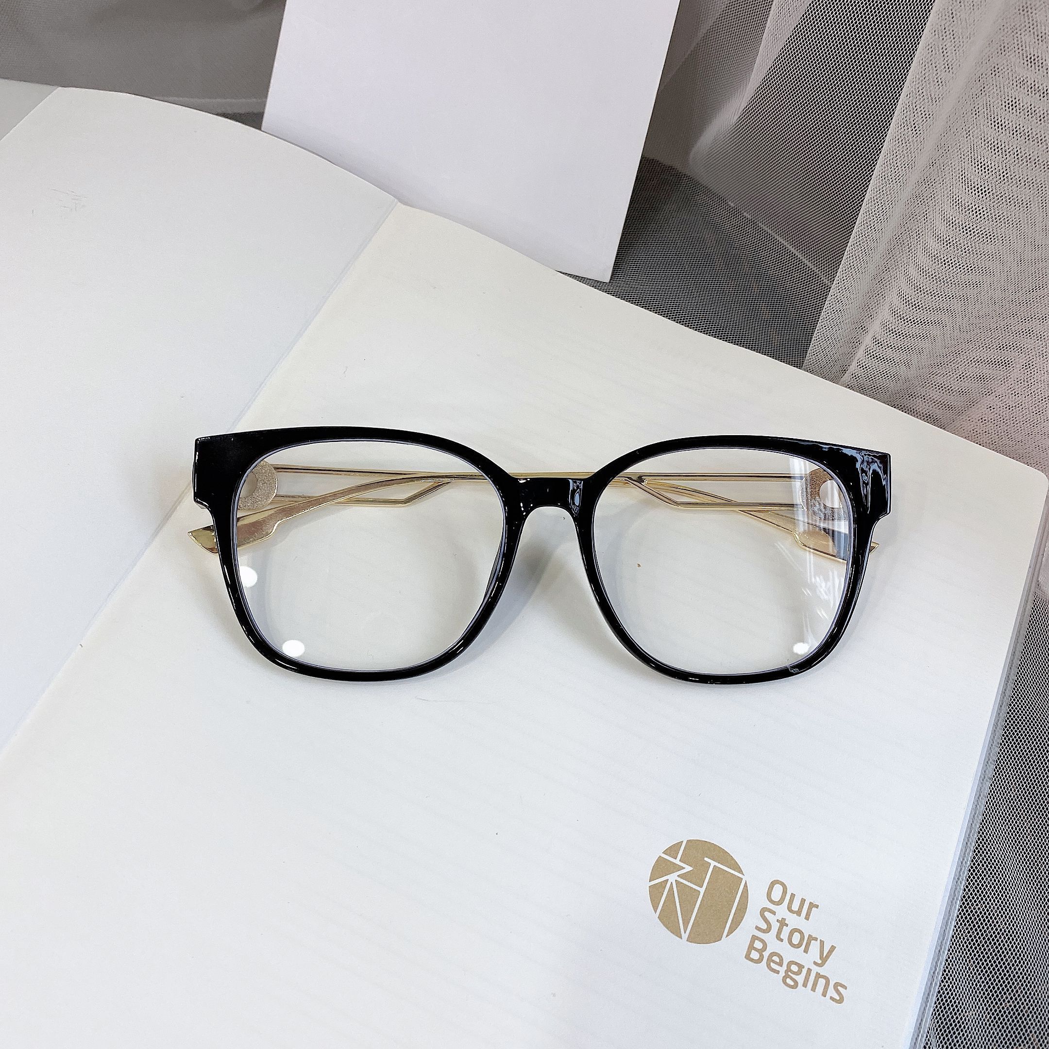 مرآة معايرة الموضة جديدة Item Picture