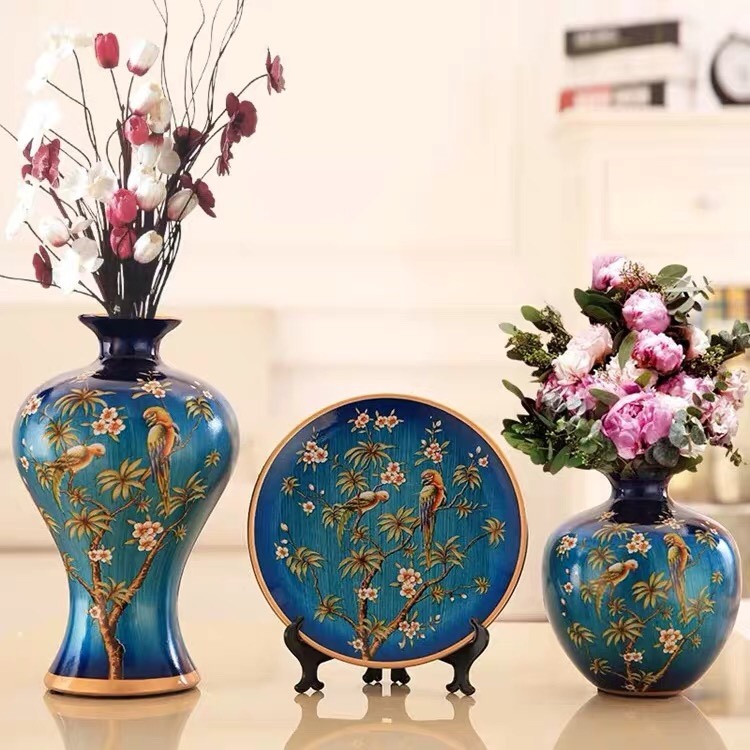 Yiwu Small Commodities City Hotel Home entrance TV cabinet, wine cabinet, elegant, fashionable and generous ceramic craftsmanship three-piece set