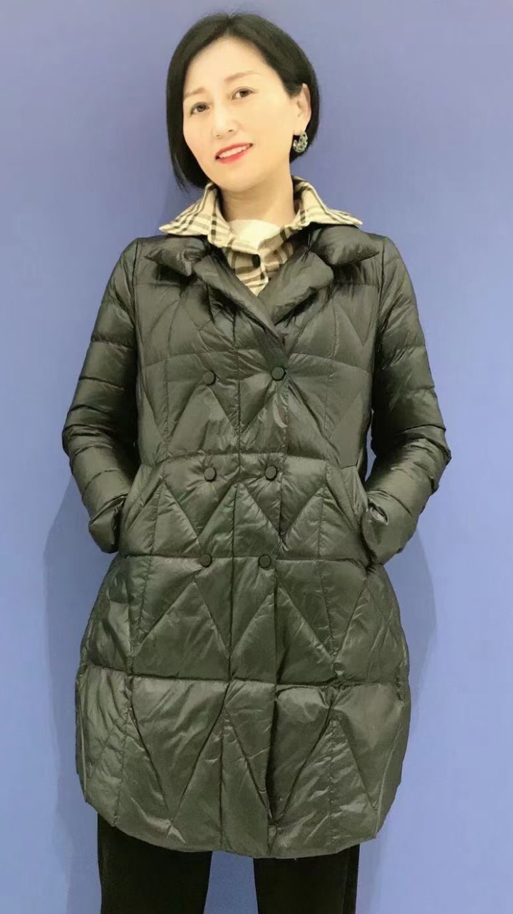 Medium long down jacket thumbnail