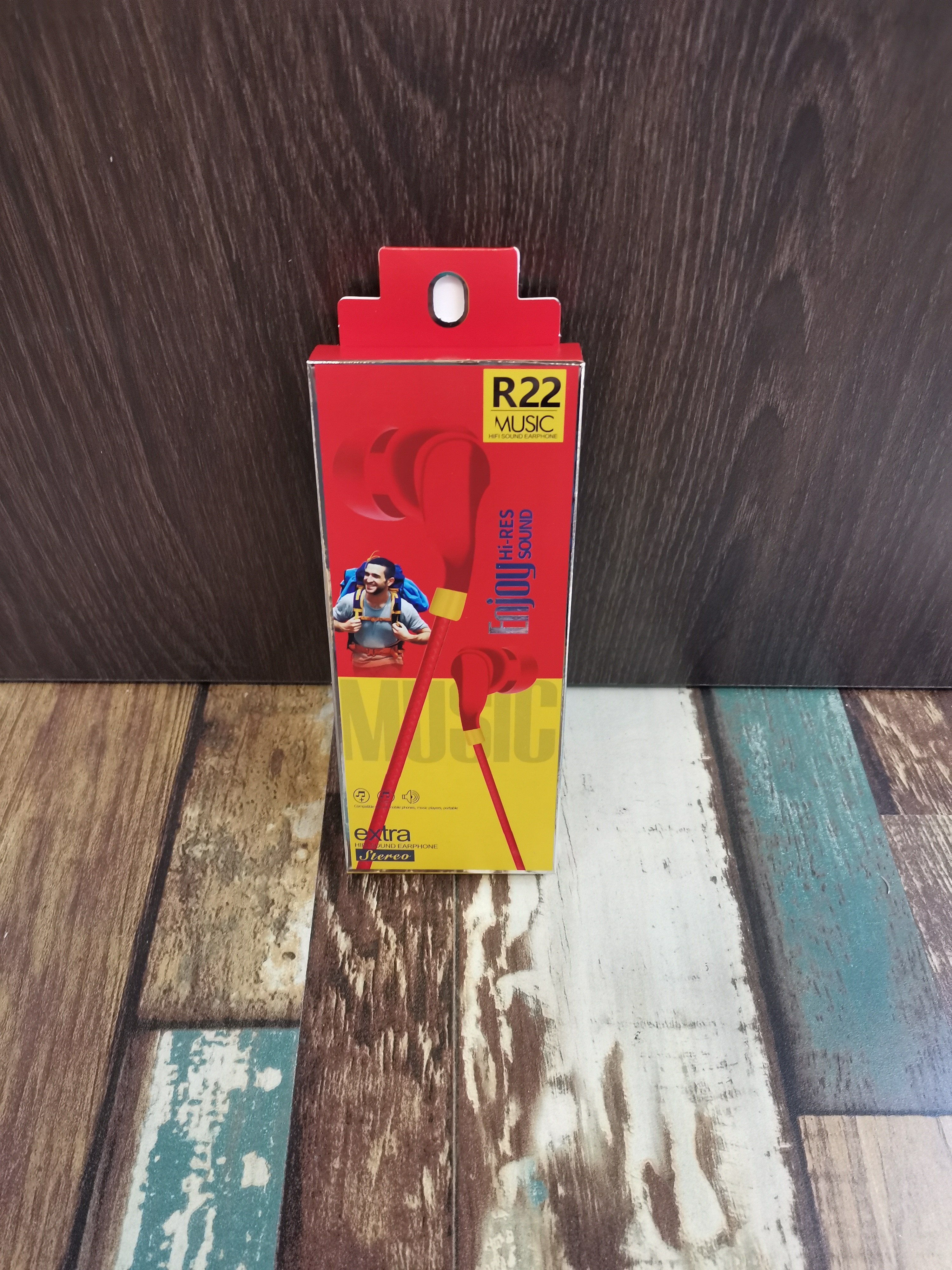 R22 Sogo Headphones, in-ear earphones, earbuds with microphone (Color randomly dispatched) detail image 4