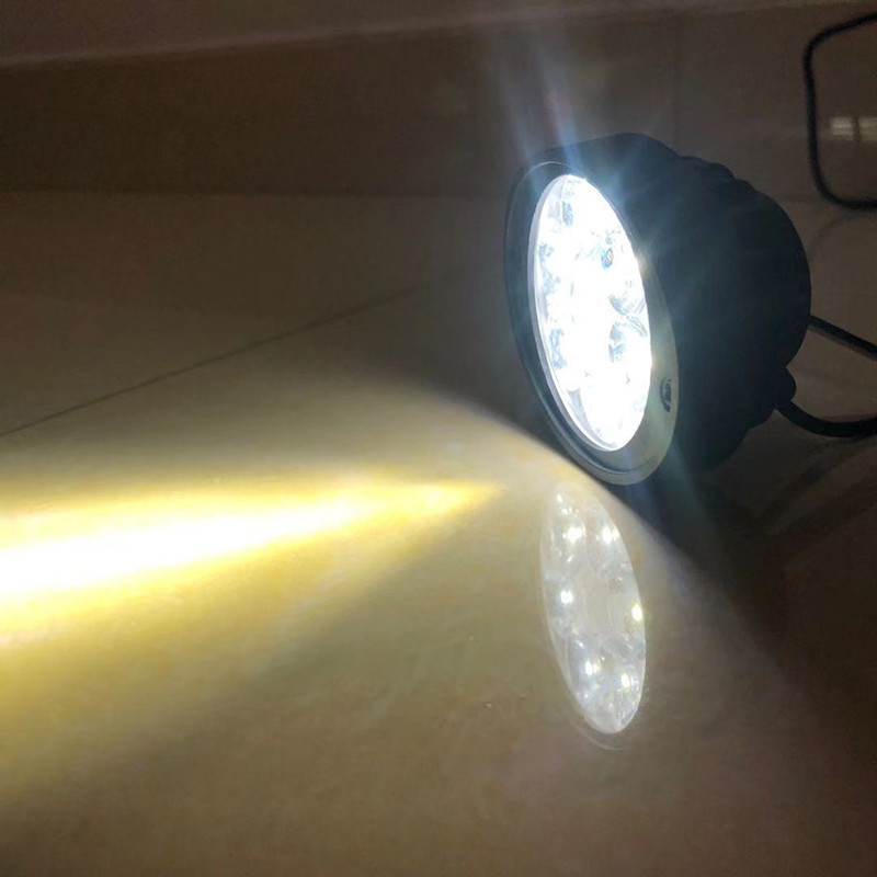 Motorcycle LED lamp 12V ultra-bright spotlight, strong light, 9-bead flashing auxiliary lighting lamp modification accessories details Picture