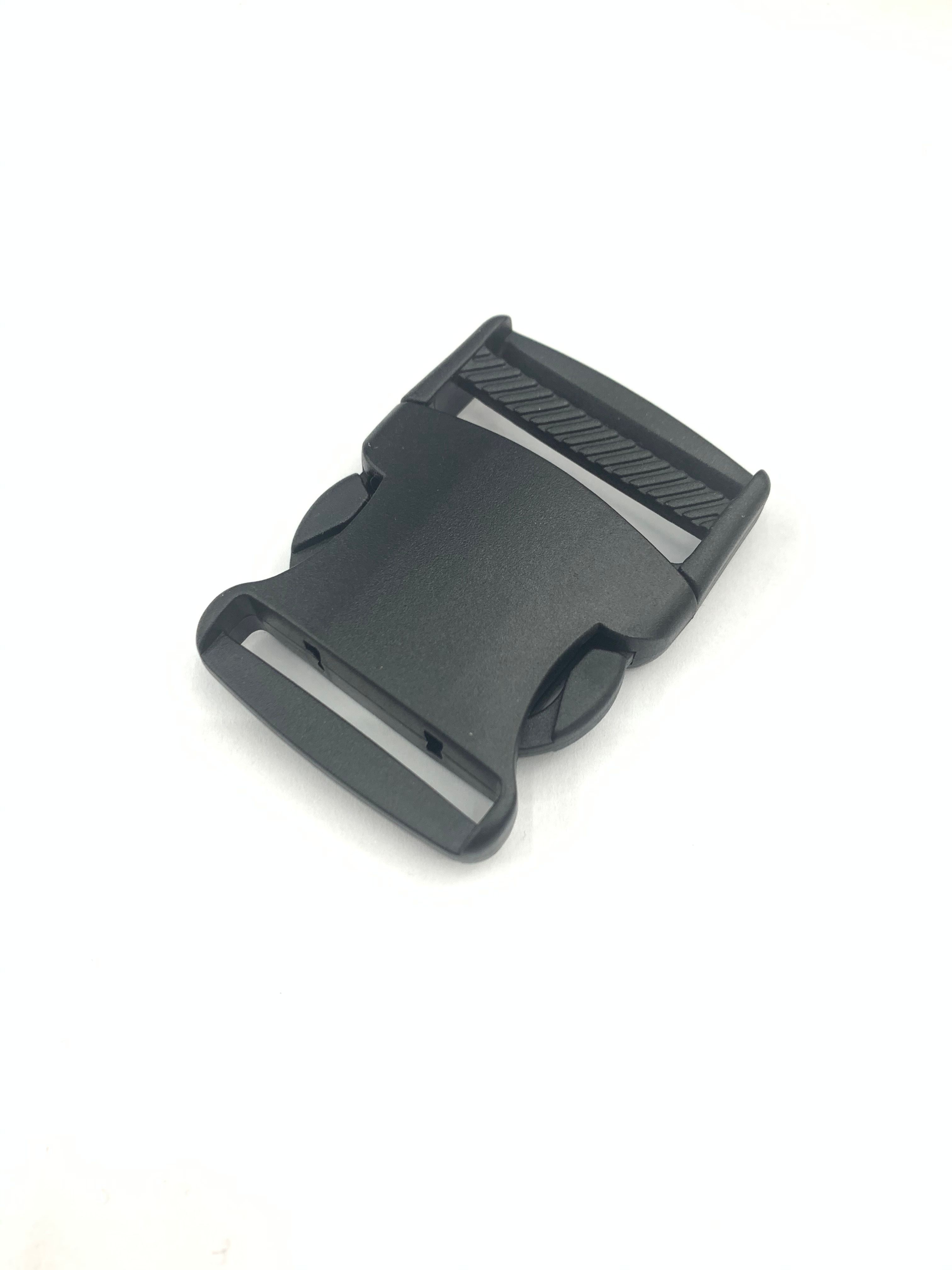 YK2011 plastic snap fasteners in all sizes are available