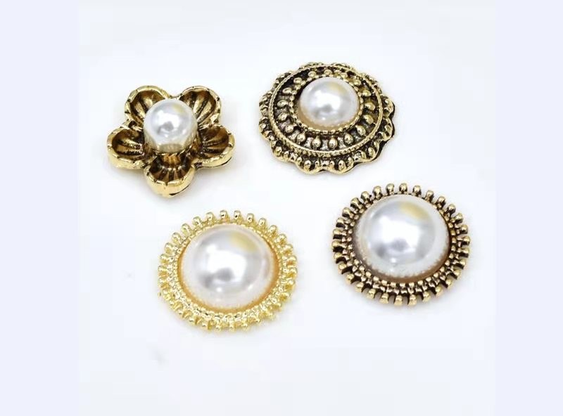 DIY handmade jewelry accessories Alloy pearl loose diamond round plate flower pendant earrings (100ps/ pack) detail image 2
