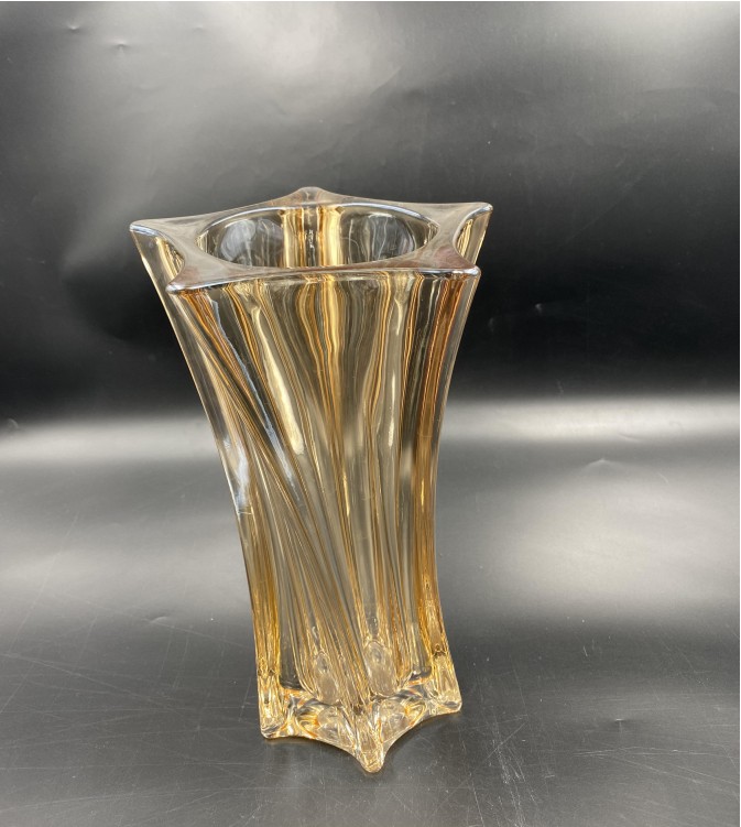 Imported Nordic-style crystal glass vase, large glass vase for hydroponic fresh flowers in the living room, creative amber color decorative item detail image 2