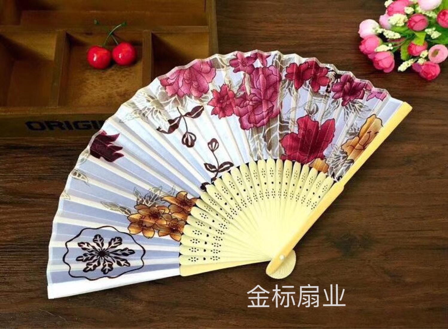 新款古典景区绸布色丁扇时尚经典稠布手持折叠扇团扇扇子 竹艺日式详情图16