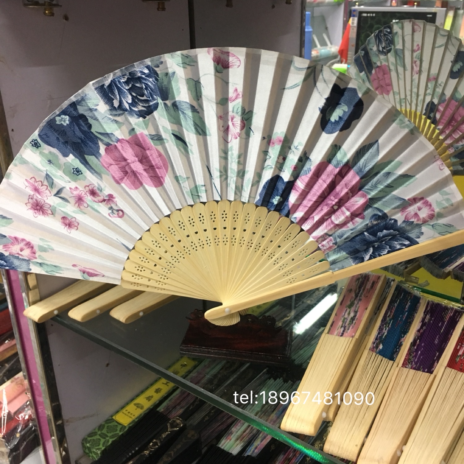 新款古典景区绸布色丁扇时尚经典稠布手持折叠扇团扇扇子 竹艺日式详情图11