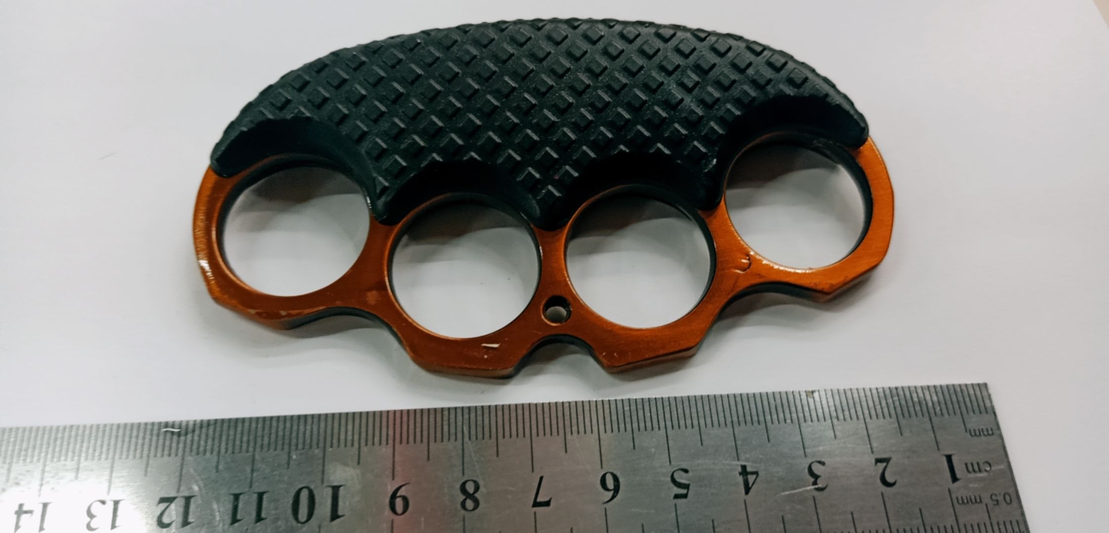 户外防身防狼拳扣铁拳头铁四指拳刺 琴谱白底实物图