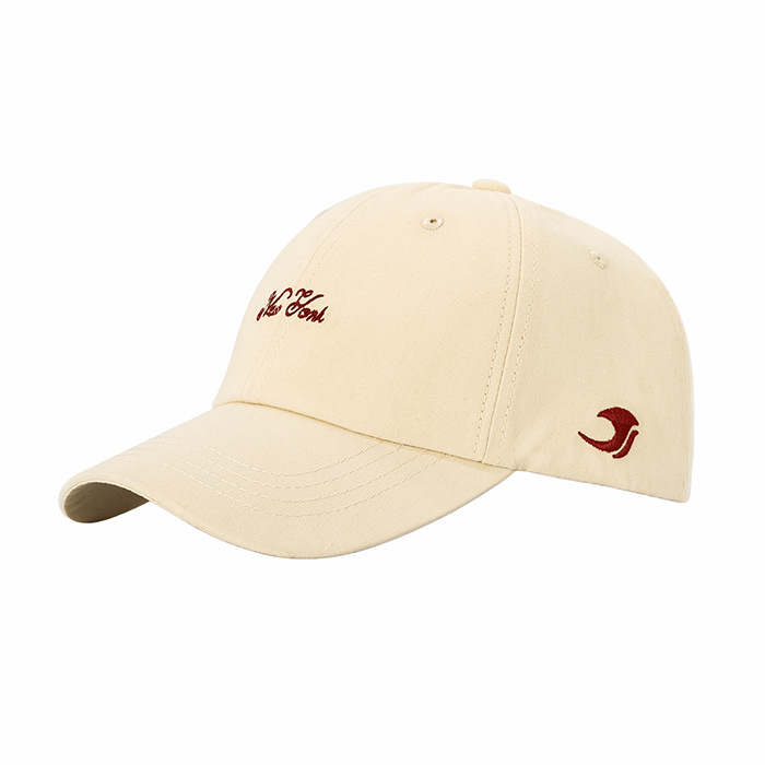 Fashionable small lettered baseball cap and soft-top baseball cap undefined