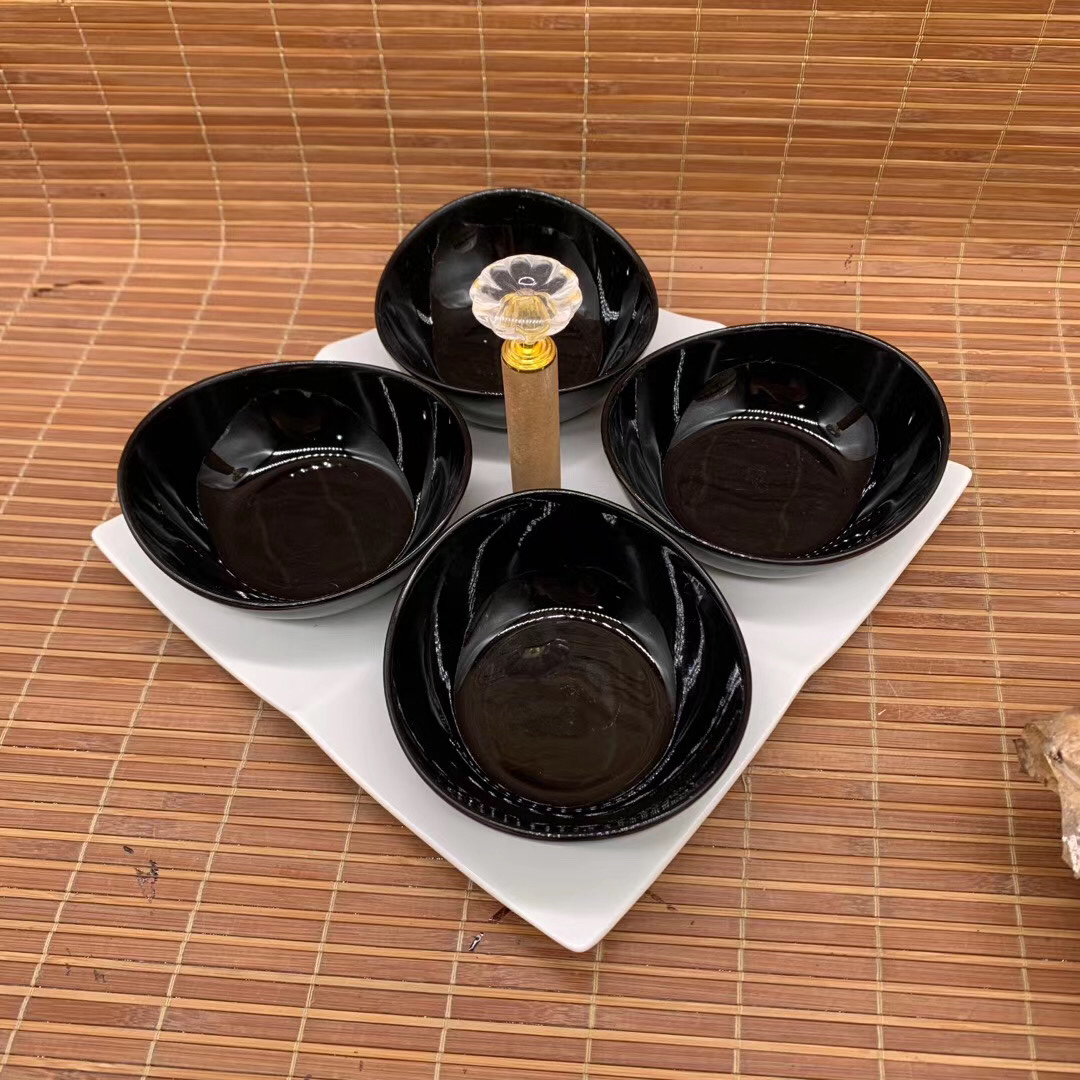 Ceramic fruit platter details Picture