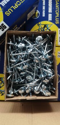 Corrugated nail color box of galvanized corrugated nail combination corrugated nail redlong