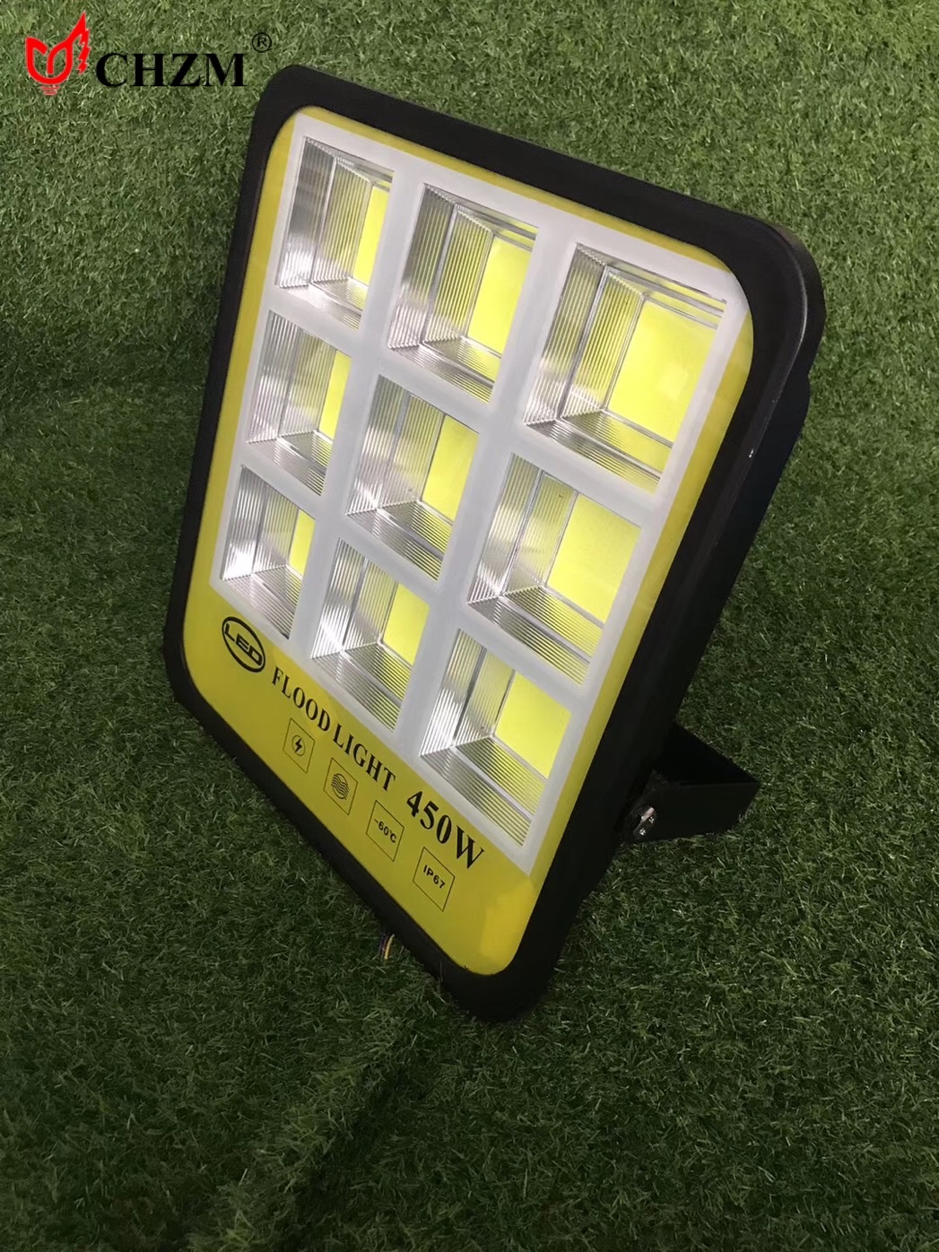 LED floodlights, outdoor IP66 waterproof high-brightness focused floodlights, COB series floodlights Item Picture