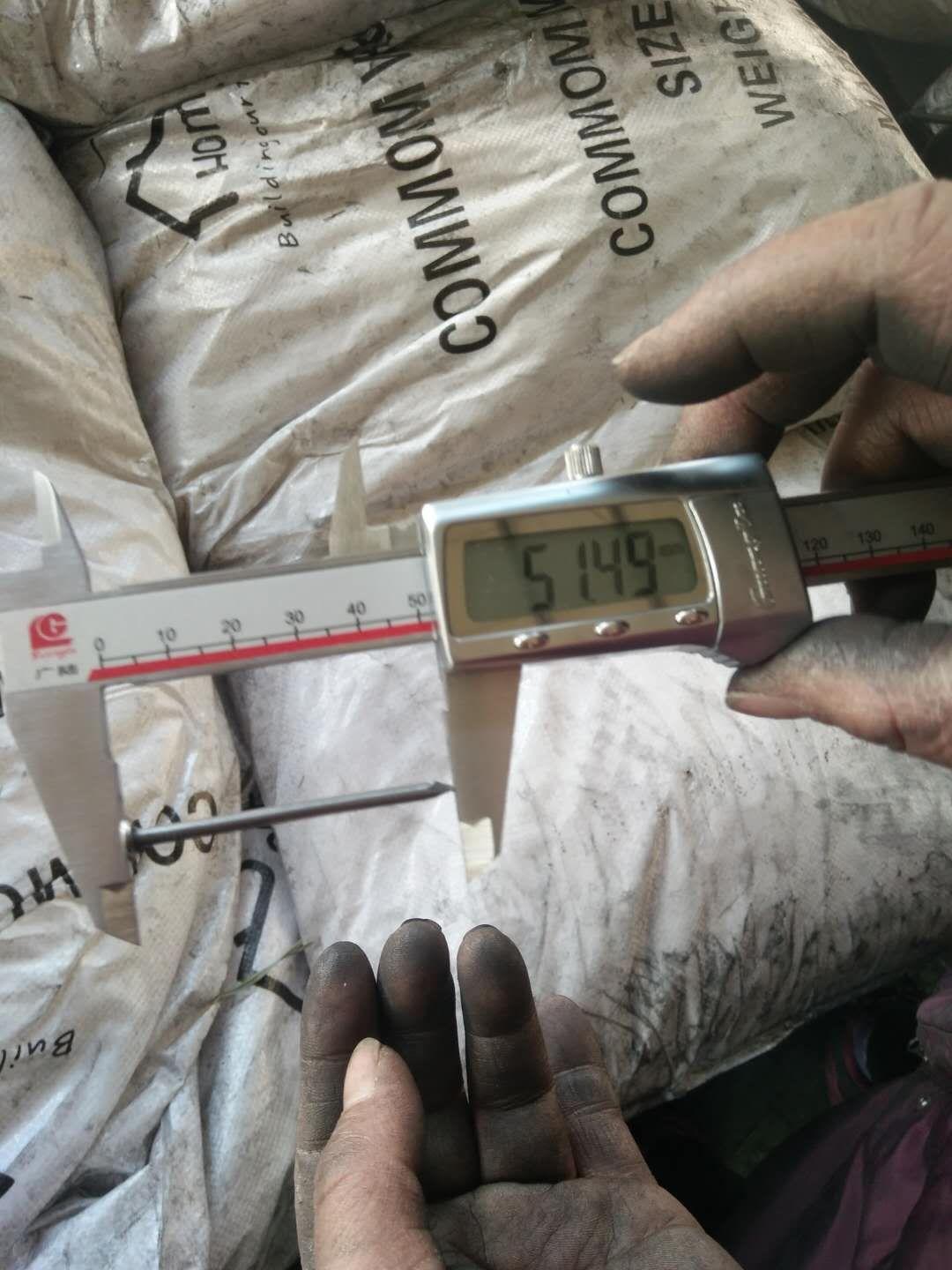 Common nails 50kg/ bag of various specifications of iron nails Redlong