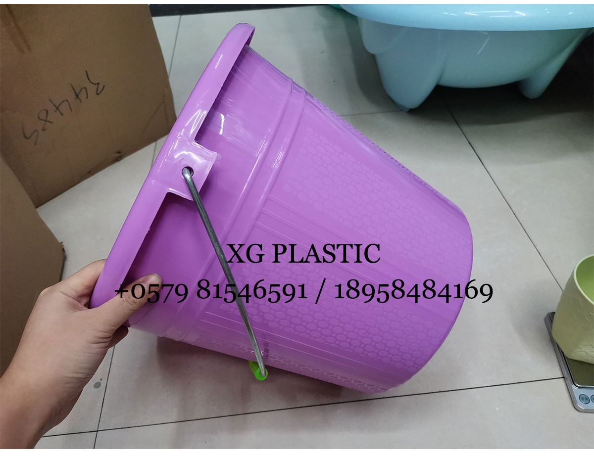 小号塑料水桶铁把水桶家用蓄水桶洗衣桶糖果色时尚圆形塑料桶热销详情图5