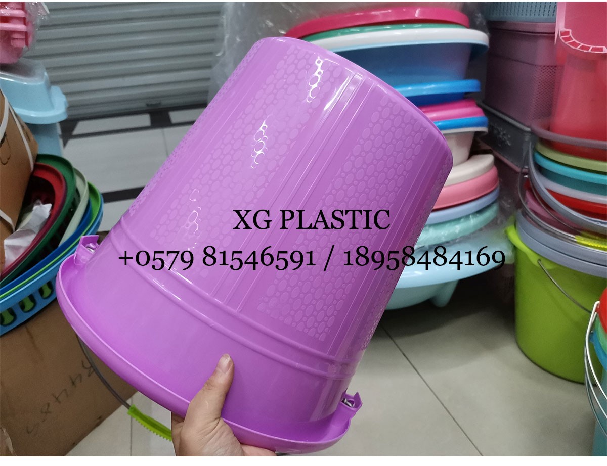 小号塑料水桶铁把水桶家用蓄水桶洗衣桶糖果色时尚圆形塑料桶热销详情图11